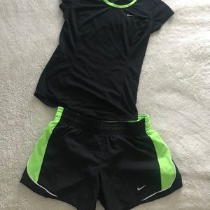 Nike running short set